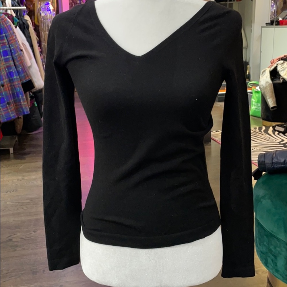Vince stretch black sweater